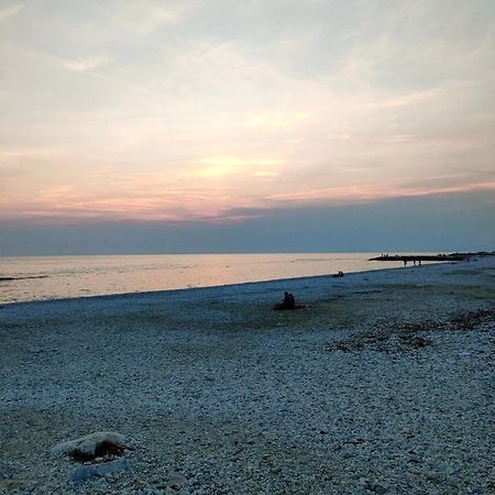 Monopat Hotel Marina Di Pisa Kültér fotó