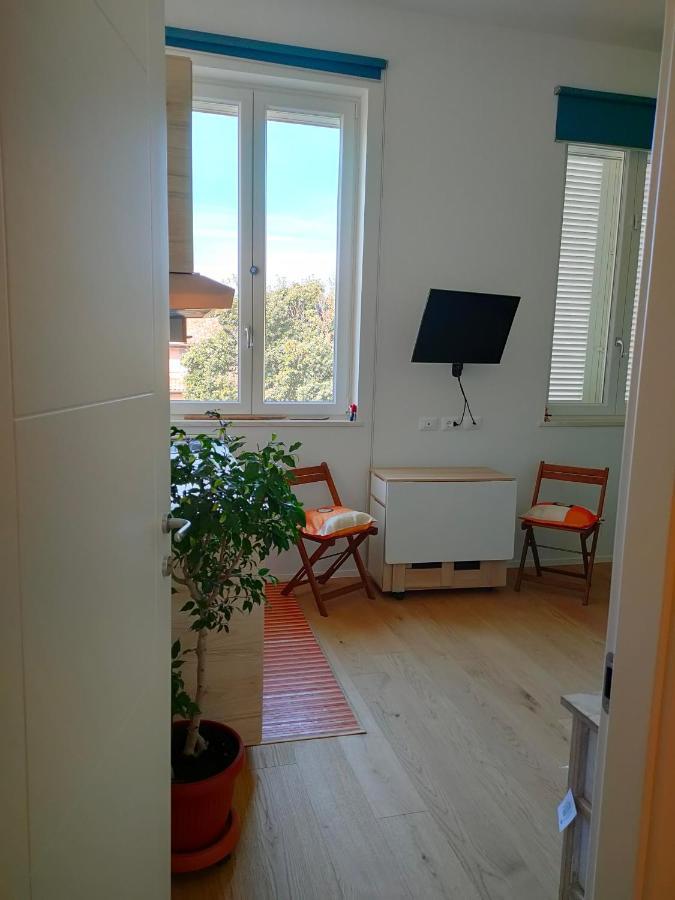 Monopat Hotel Marina Di Pisa Kültér fotó