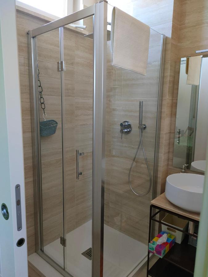 Monopat Hotel Marina Di Pisa Kültér fotó